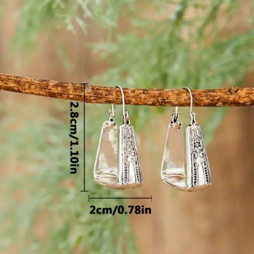 Elegant Ethnic Style Silver Drop Earrings - Picture 2 of 2